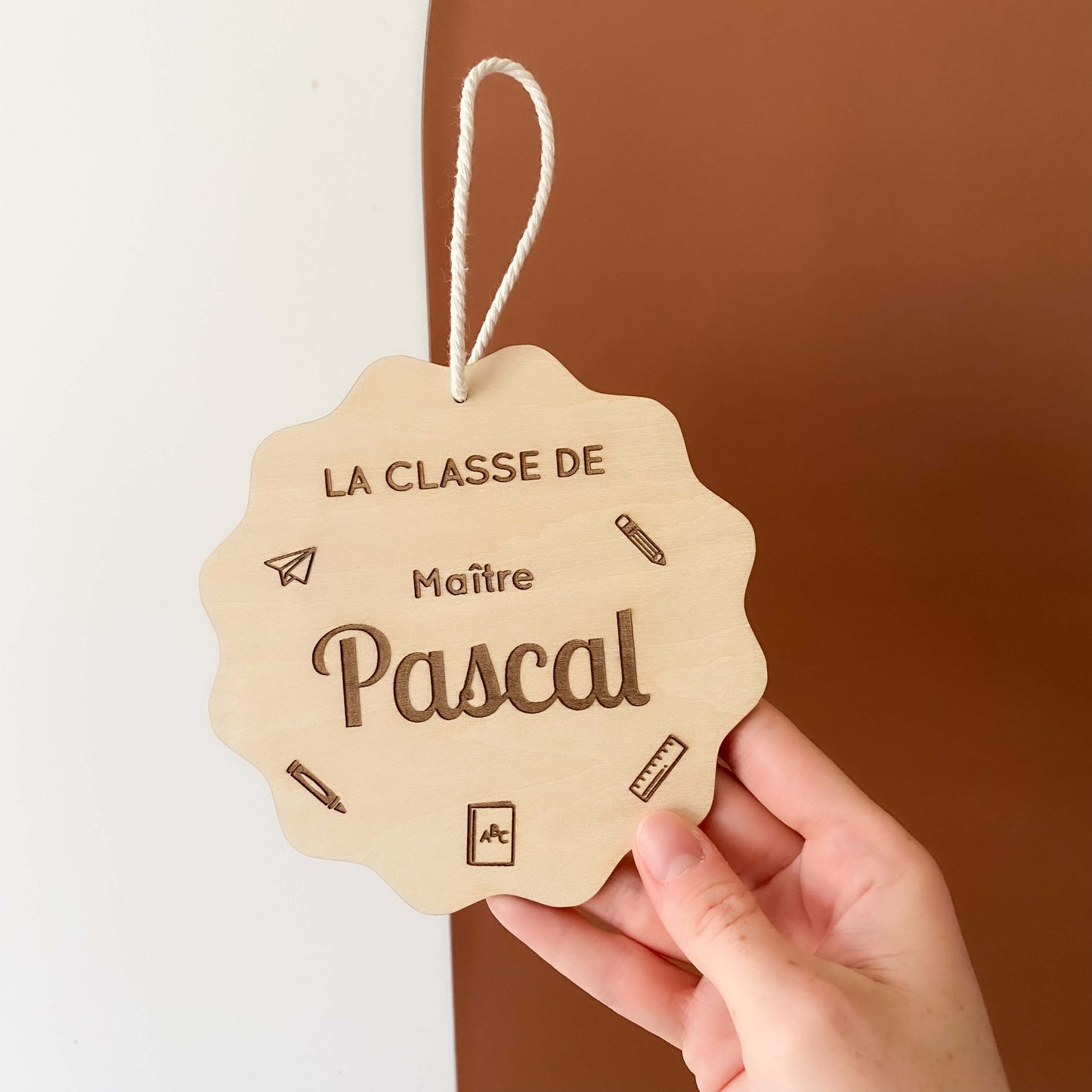 Pancarte en bois personnalisée « LA CLASSE DE »