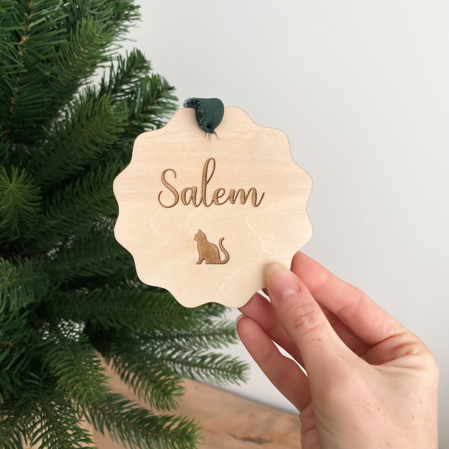 Boule de Noël en bois personnalisée - Animal de compagnie