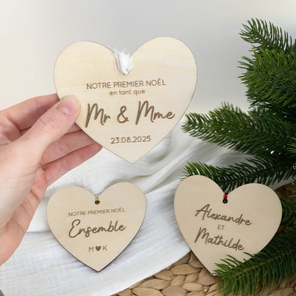 Coeur de Noël en bois personnalisée - Notre Premier Noël (Mr & Mme, Ensemble, Couple)