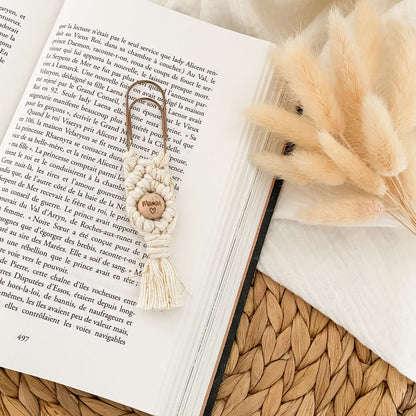 Marque-page en macramé - MOT