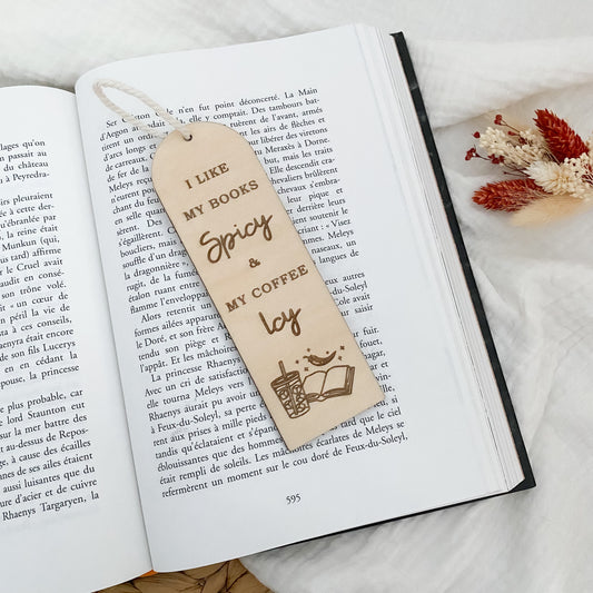 Marque-page « I like my books Spicy & my coffee Icy »
