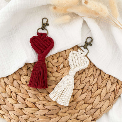 Porte-clés cœur en macramé
