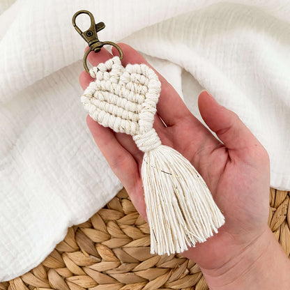Porte-clés cœur en macramé