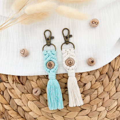 Porte-clés en macramé et perle gravée - SYMBOLE